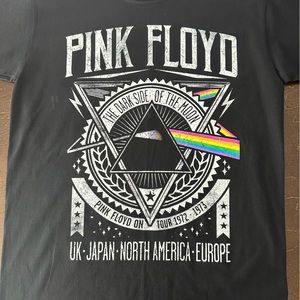 Pink Floyd graphic tee